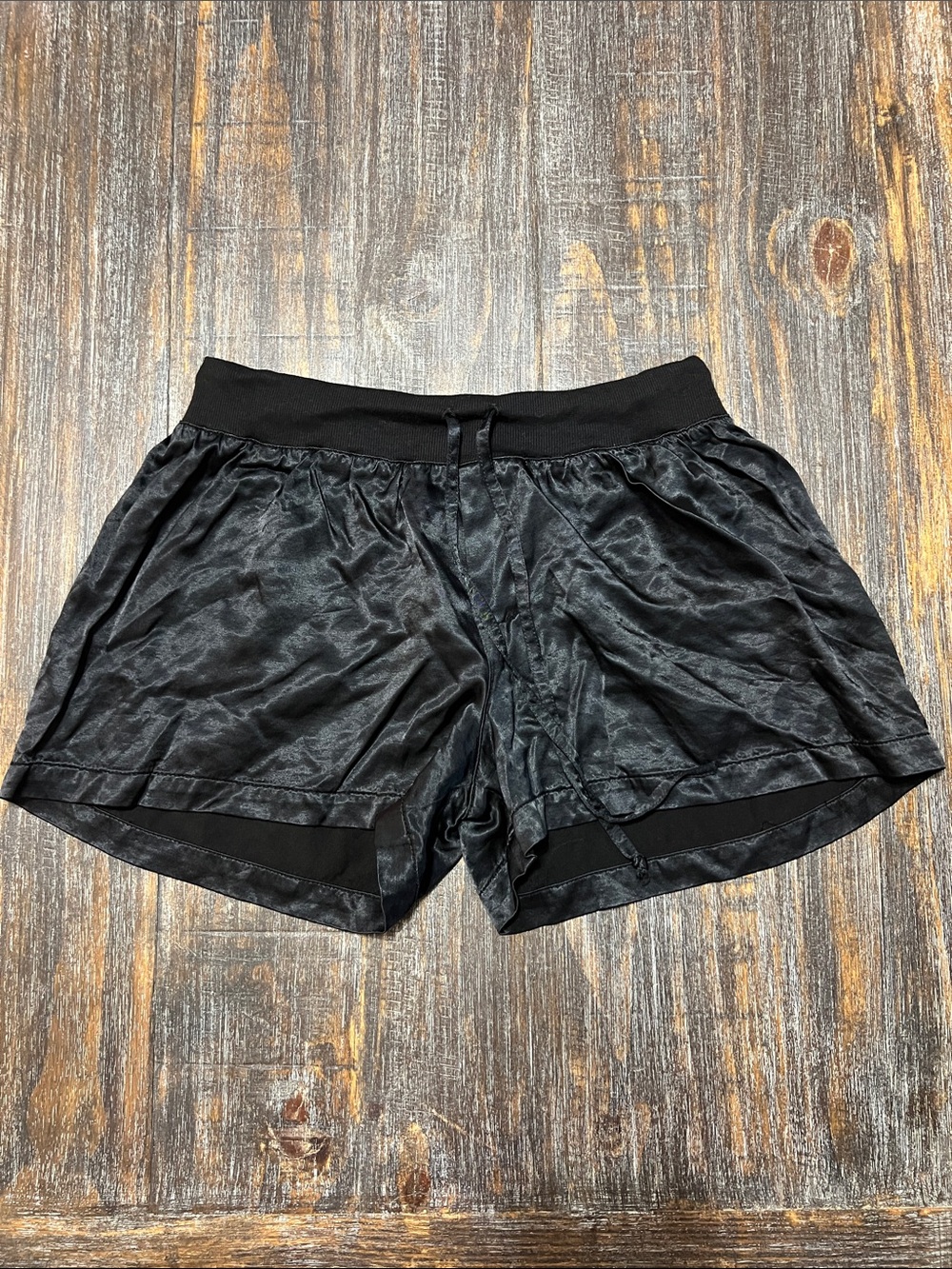 Black loungewear shorts by PJ. Harlow - Size M